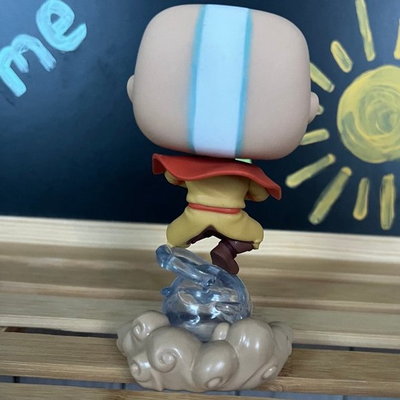 Funko Pop! Avatar The Last Airbender Aang on Airscooter Glow in The Dark Chase - Picture 2 of 4